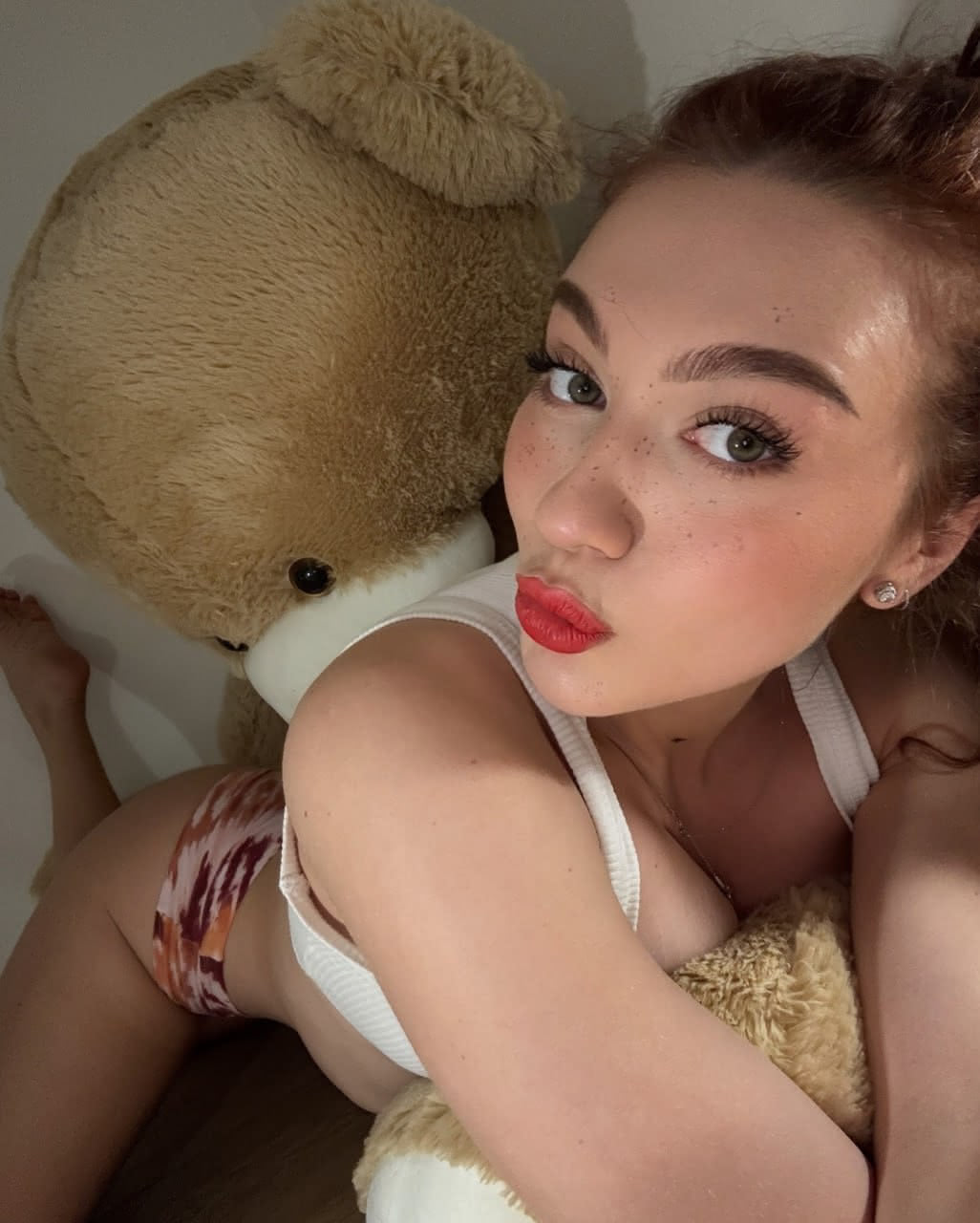 Адель - Модели